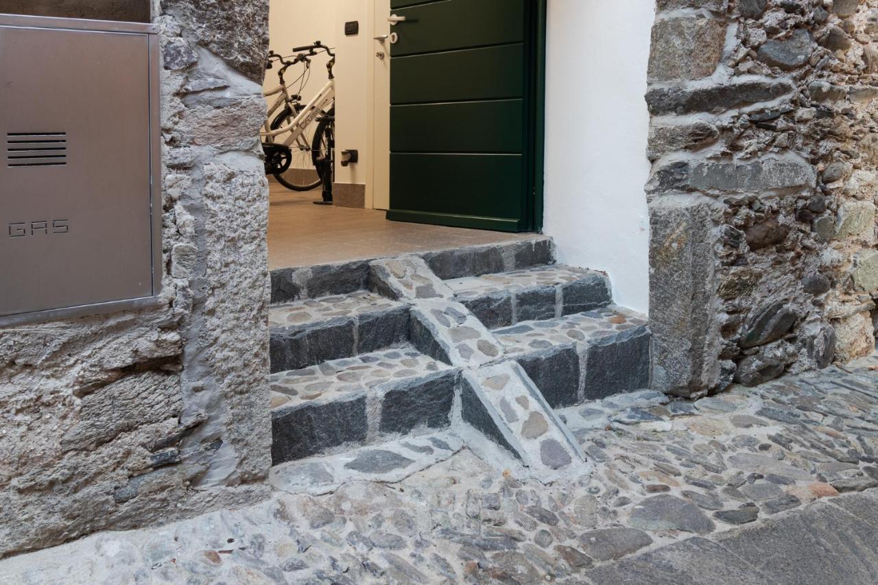 Casa Del Borgo "Terra & Fuoco" Sul Lago Maggiore Maccagno Exterior foto